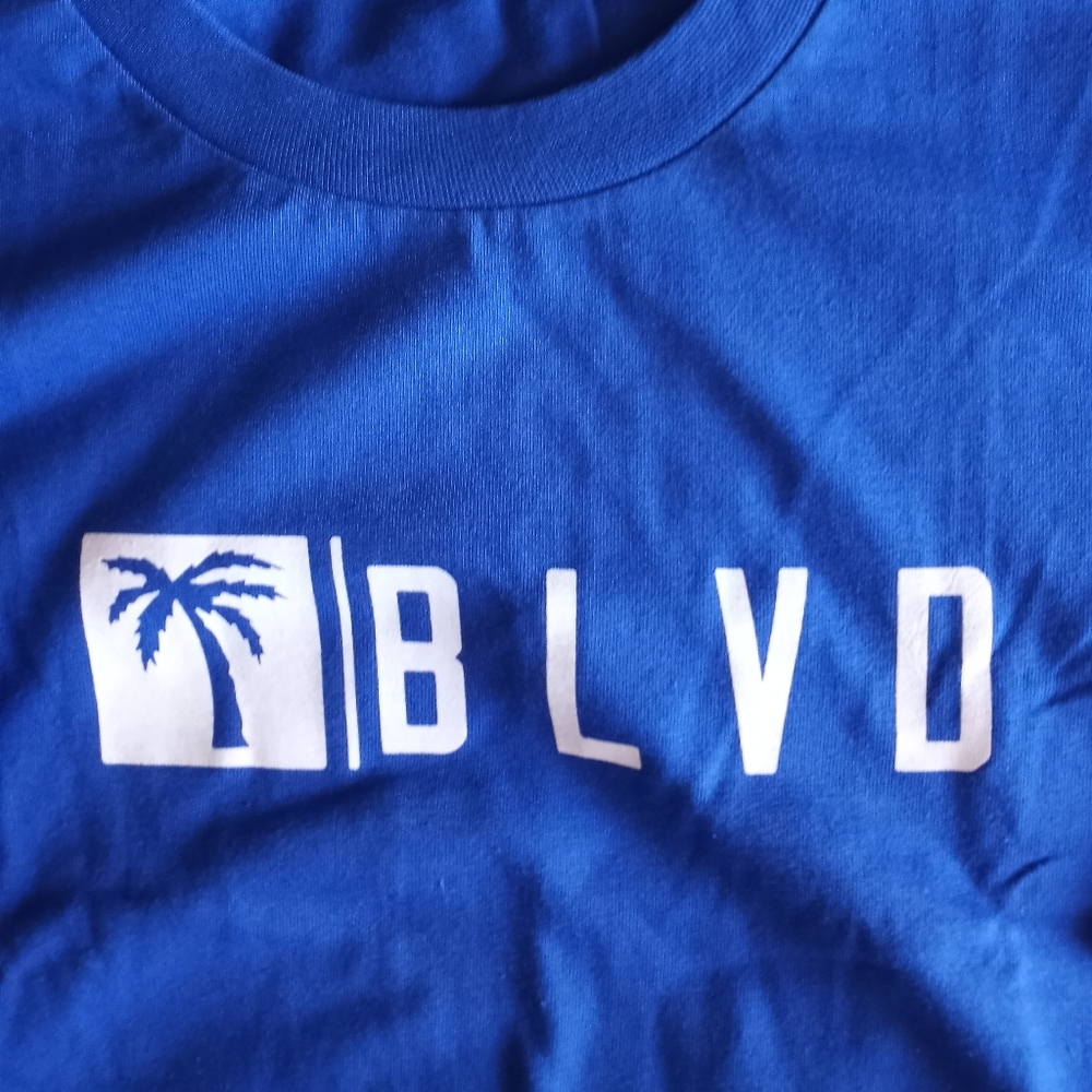 BLVD SUPPLY COMPANY brand new t-shirt